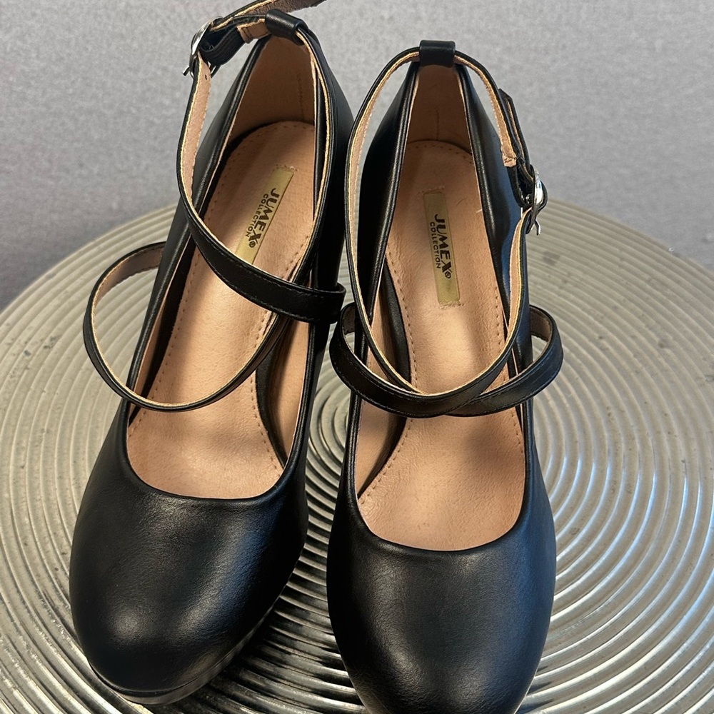 Elegant Black Strappy Heels